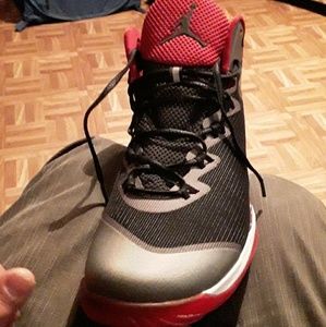 Brand new jordans flight plate size 14